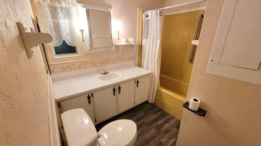 164 Valencia Dr. a Winter, FL Mobile or Manufactured Home for Sale